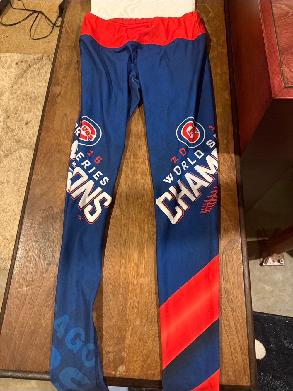 Chicago Cubs Blue & Red World Series Graphic Leggings